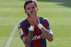 皇马西甲遇惨败 巴萨三连胜逆袭马竞领跑积分榜